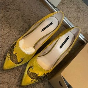 Pumps worn twice great condition
